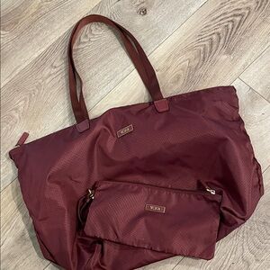 Tumi Maroon zipper Tote (w/ pass thru trolly) and Pouch Set